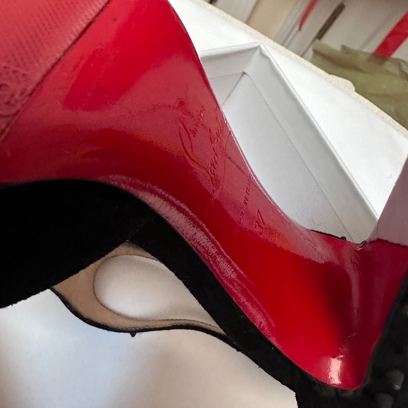 Christian Louboutin Black Spiked Women's Heels - Picture 11 of 12